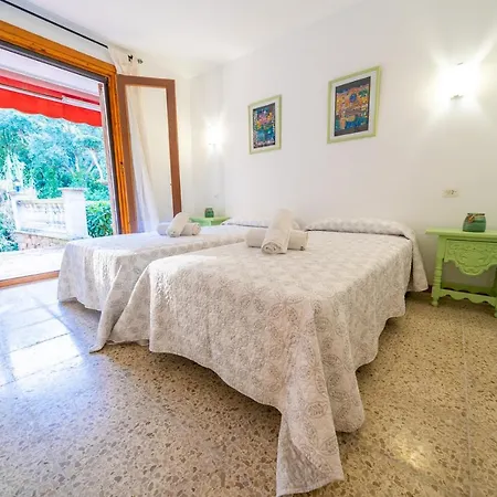 Natura Lux, Piscina Privada Y Zona Exterior * トッサ・デ・マール